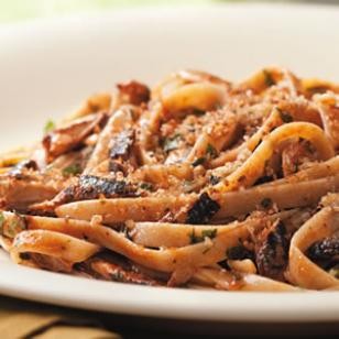 Lemon-garlic sardine fettuccine