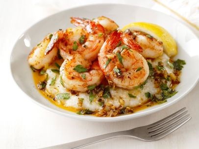 Lemon-garlic shrimp and grits