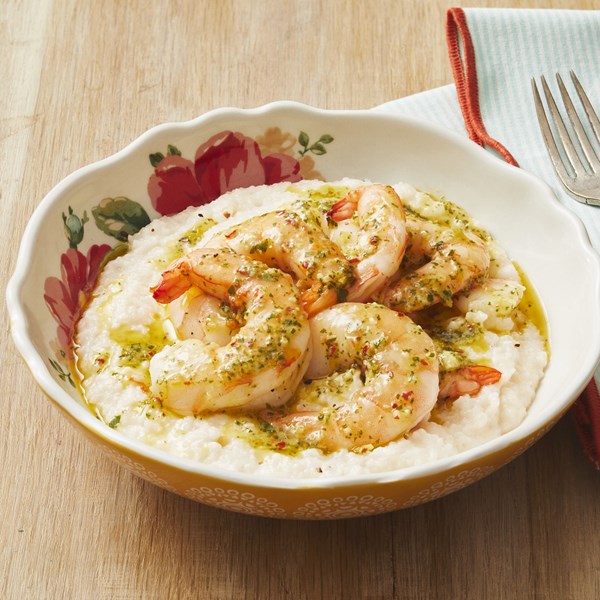 Lemon-garlic shrimp and grits