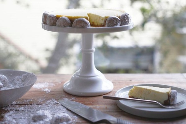 Lemon goat cheese cheesecake