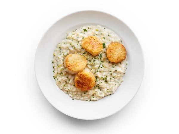 Lemon-herb risotto with scallops