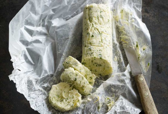 Lemon horseradish butter