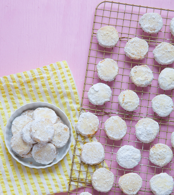 Lemon meltaways