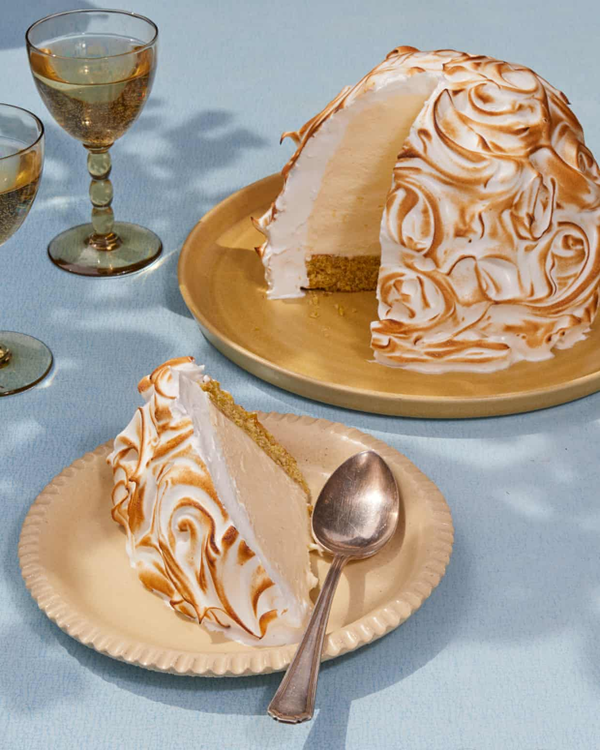 Lemon meringue bombe Alaska