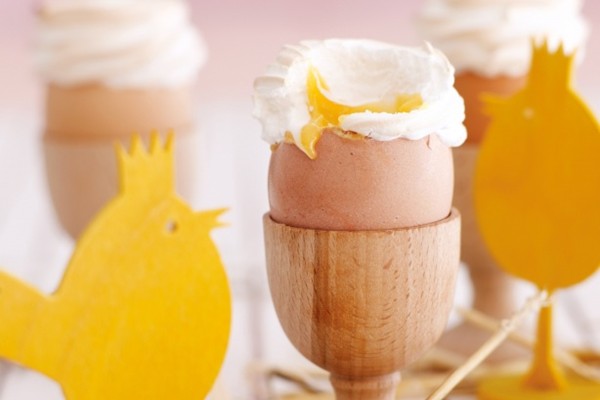 Lemon meringue eggs