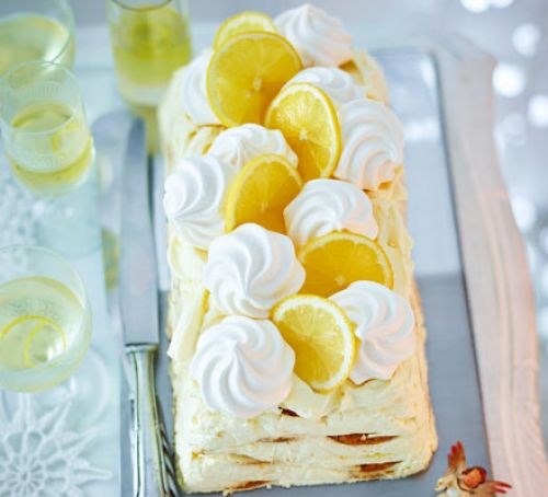 Lemon meringue fridge cake