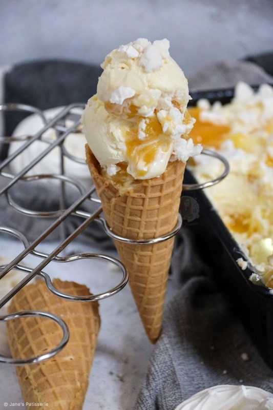 Lemon meringue ice cream