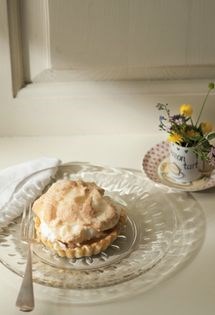 Lemon meringue pie