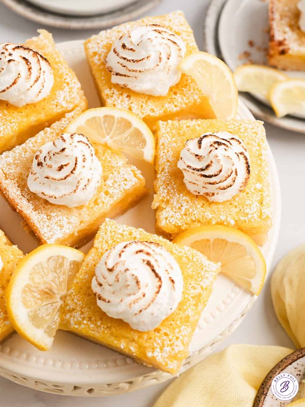 Lemon meringue pie bars
