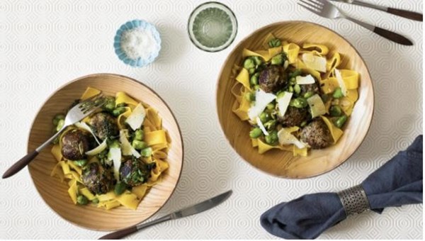 Lemon, mint and parsley meatballs with broad beans and pasta