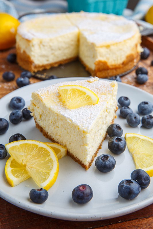 Lemon New York style cheesecake with gingersnap crust