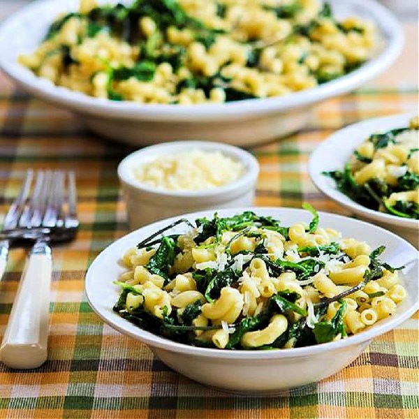 Lemon Parmesan pasta with greens