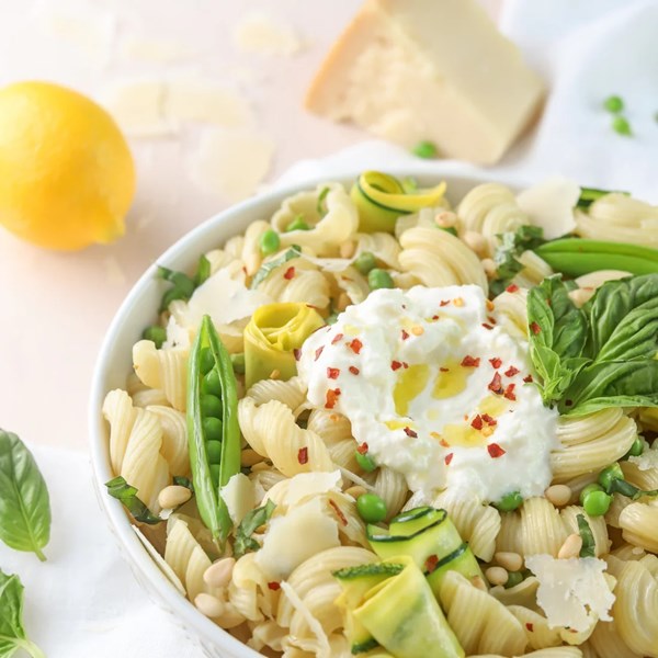 Lemon pasta salad