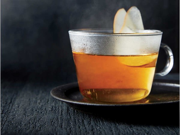 Lemon-pear toddy