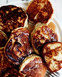 Lemon-poppy seed buttermilk pancakes