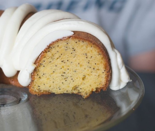 Lemon poppy seed cake with lemon cream cheese frosting