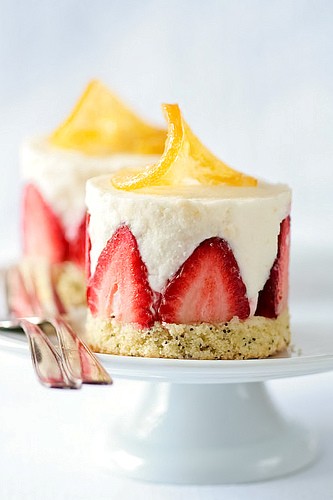 Lemon poppy seed cake with Meyer lemon mousse