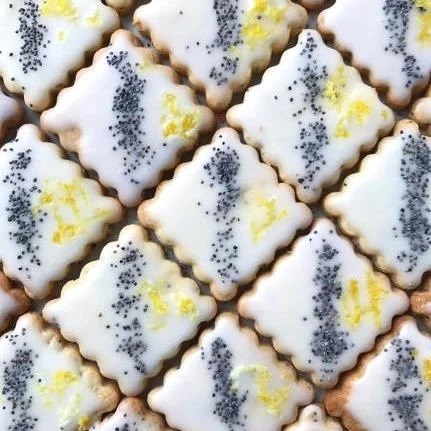 Lemon poppy seed sugar cookies [Luckybites]