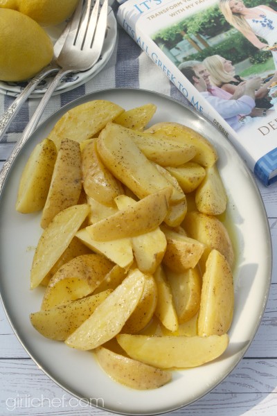 Lemon potatoes (Lemonates patates)