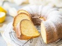 Lemon pound cake