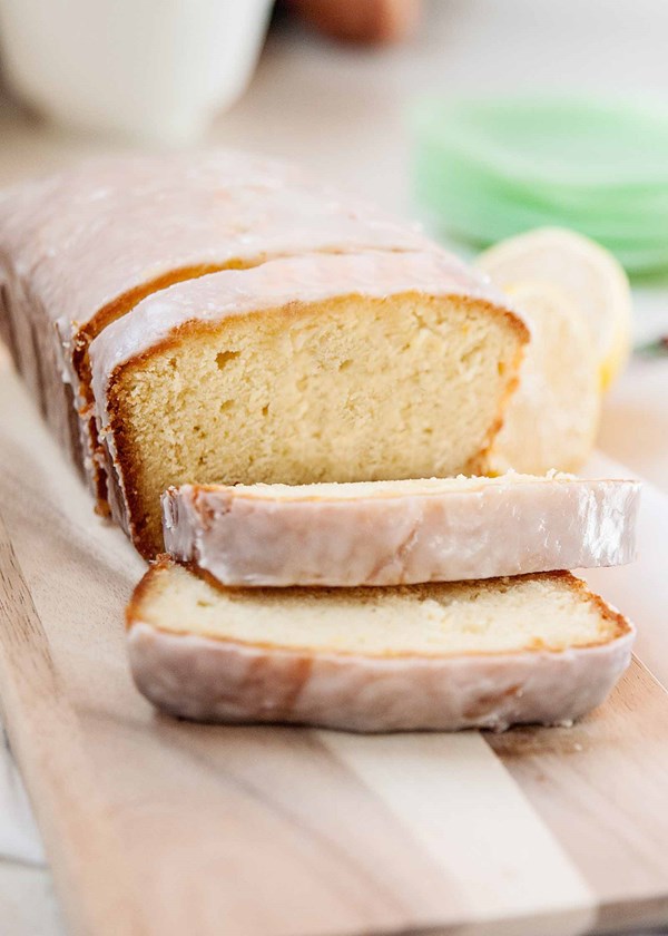 Lemon pound cake