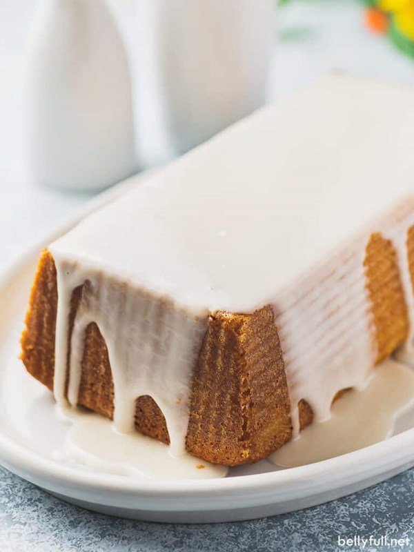 Lemon pound cake