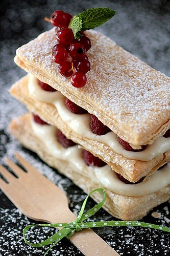 Lemon raspberry mille feuilles