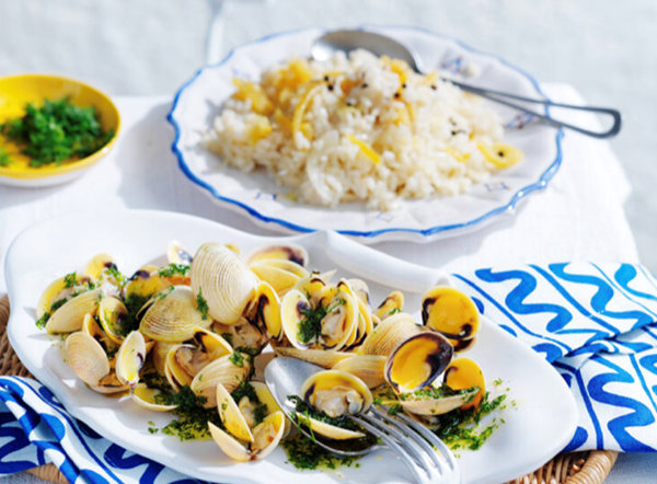 Lemon rice with vongole and dill oil