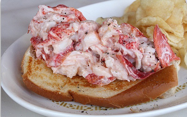 Lemon-scented lobster rolls