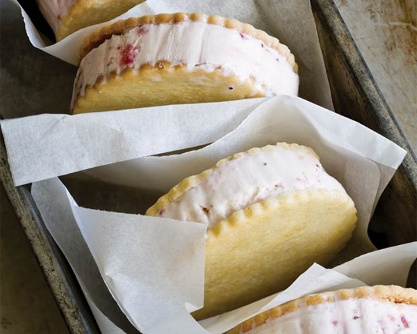 Lemon shortbread