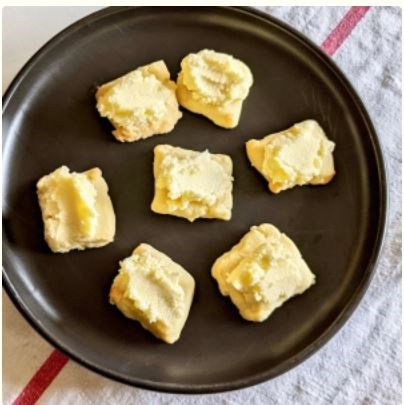 Lemon shortbread cookies