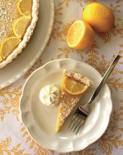 Lemon shortbread tart