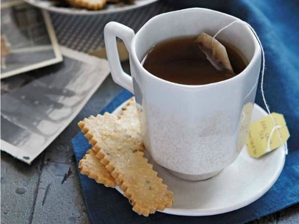 Lemon shortbread with fresh rosemary