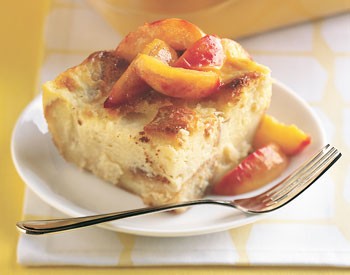 Lemon-spice bread pudding with sauteed peaches
