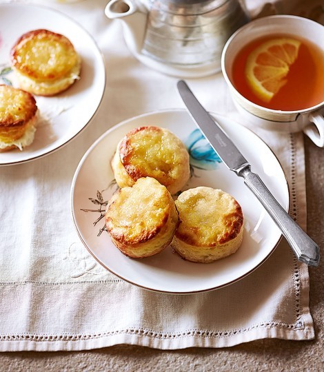 Lemon sugar cube scones
