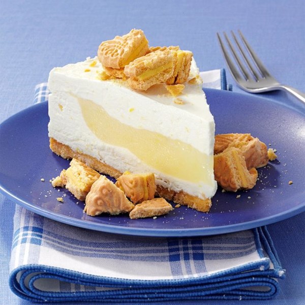 Lemon surprise cheesecake