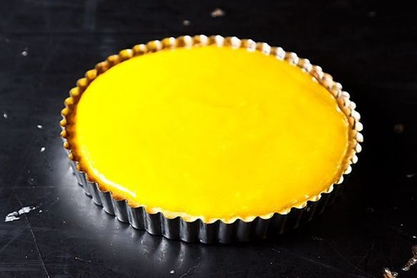 Lemon tart with olive oil