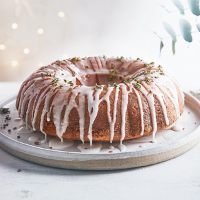 Lemon thyme cake