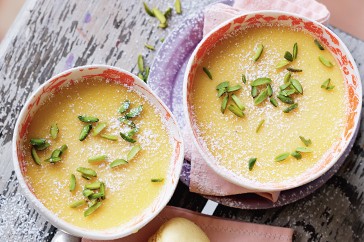 Lemon thyme pots de creme