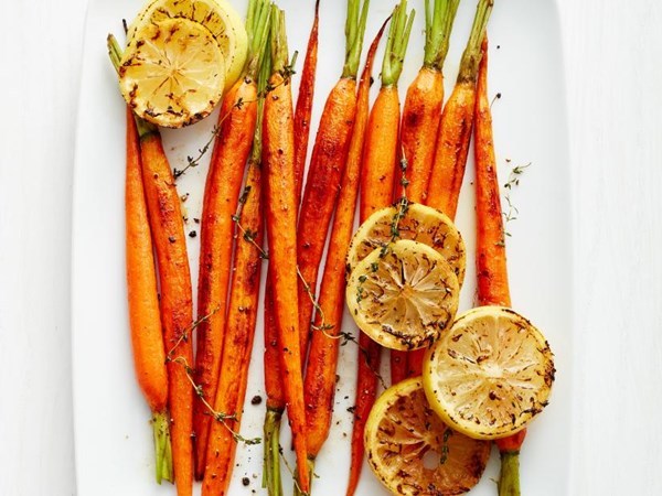 Lemon-thyme roasted carrots 