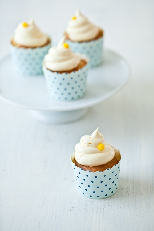 Lemon vanilla cupcakes