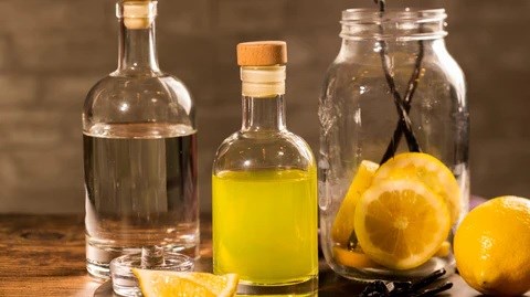 Lemon vanilla extract