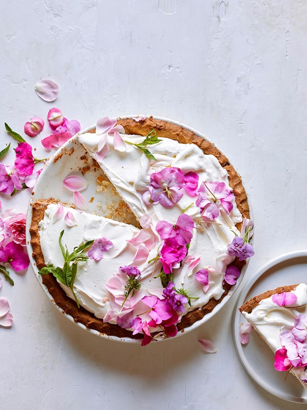 Lemon verbena ice cream pie
