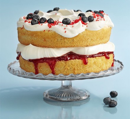 Lemon Victoria sponge