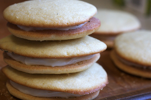 Lemon whoopie pies