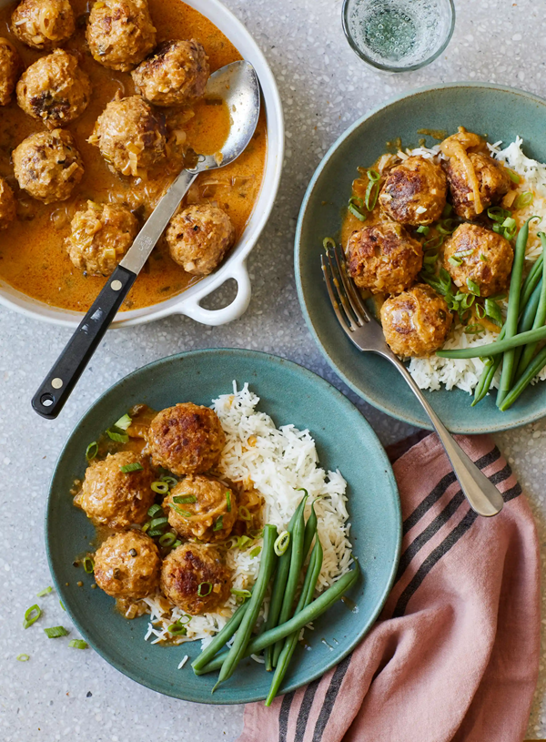 Lemongrass meatballs in a coconut sauce