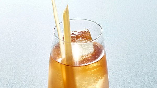 Lemongrass-mint iced tea