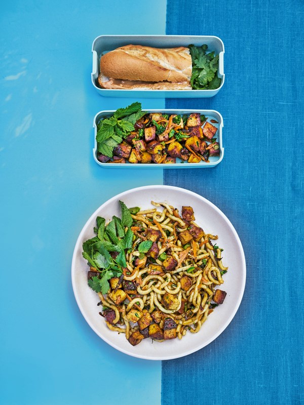 Lemongrass, turmeric & tofu noodles
