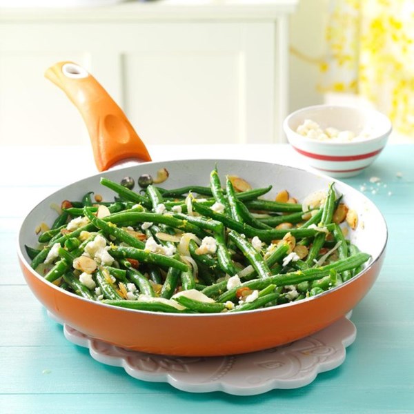 Lemony almond-feta green beans