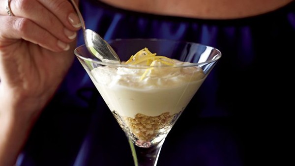 Lemony cheesecakes
